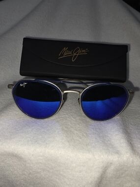 Maui Jim Blue Mirrored Bowtie